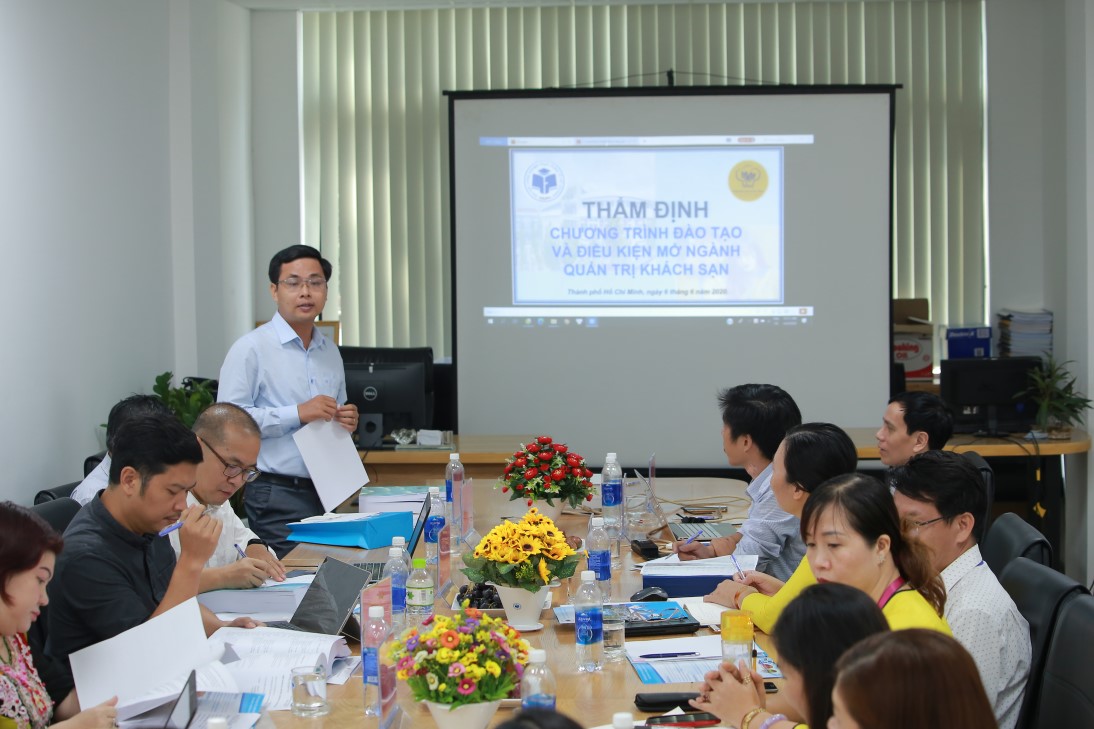 Hoàn thành thẩm định đề án mở ngành Quản trị khách sạn