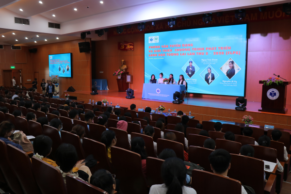 Trường ĐH Công nghiệp Thực phẩm TP.HCM cùng Doanh nghiệp xây dựng chương trình Phát triển tương lai cho sinh viên