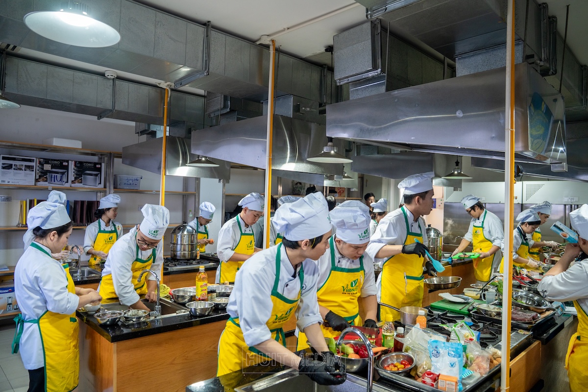 Khoa học Dinh dưỡng và Ẩm thực – Ăn đúng để khỏe, thiết kế bữa ăn bằng khoa học