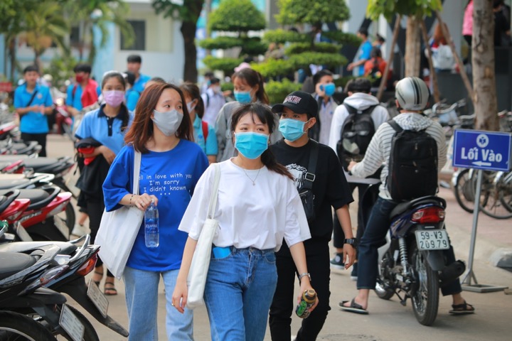 Sinh viên Hufi quay trở lại học tập trực tiếp như thế nào sau kì nghỉ Tết