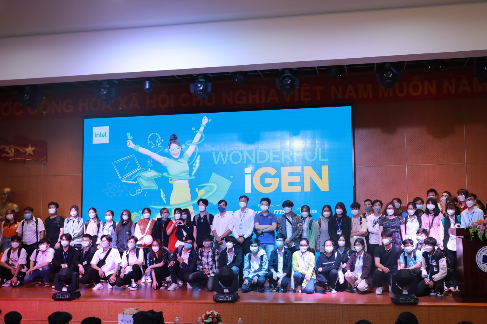 Chuỗi sự kiện Intel Campus Tour dành cho sinh viên HUFI