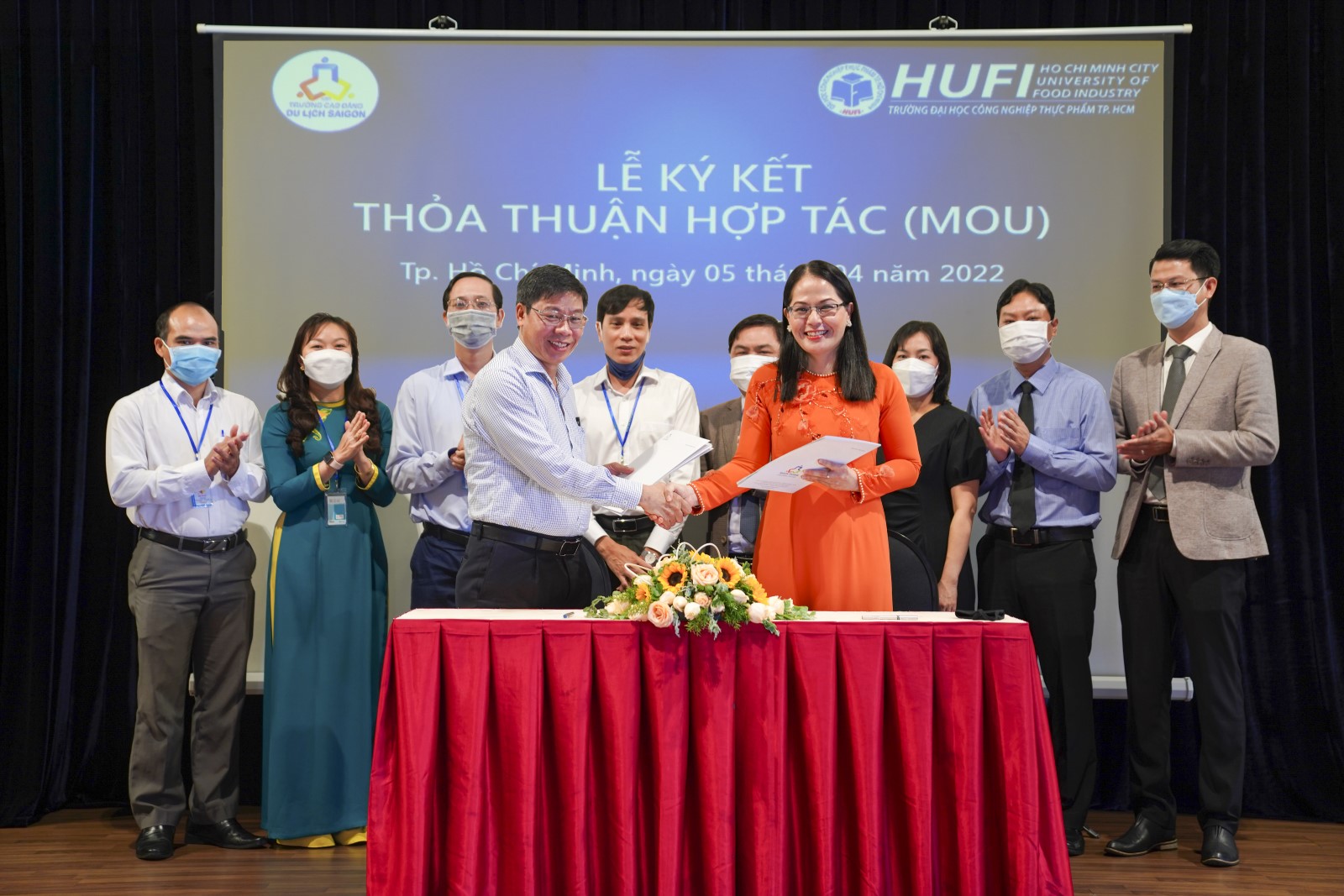 Lễ ký kết hợp tác MOU giữa Trường ĐH Công nghiệp Thực phẩm TP.HCM với Trường CĐ Du lịch Sài Gòn