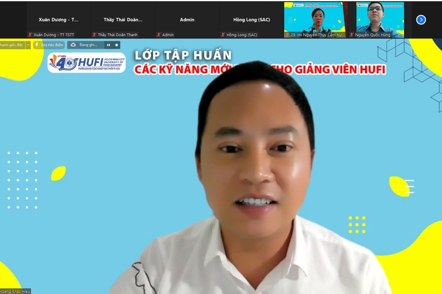 Tập huấn kỹ năng mới cho đội ngũ giảng viên kỹ năng mềm HUFI